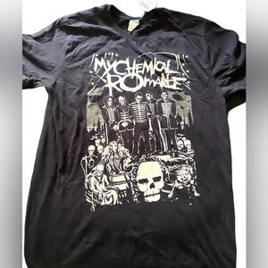HOT TOPIC My Chemical Romance t shirt size medium black